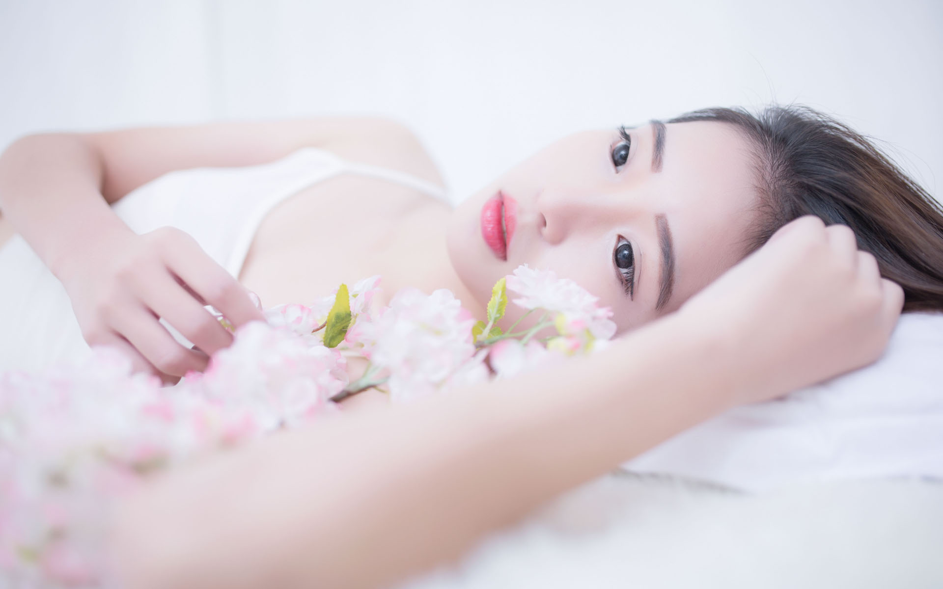 网络名人寻味“千鲜之城” 探访福建霞浦山海魅力